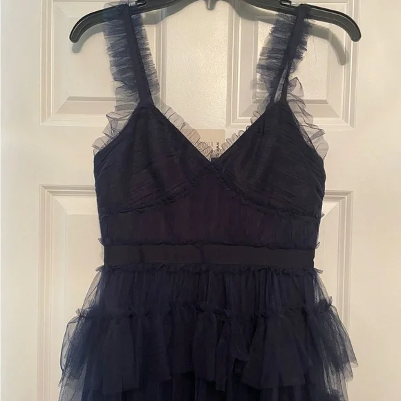 BCBG Size 0. Used only one day for a few hours - Picture 7 of 8